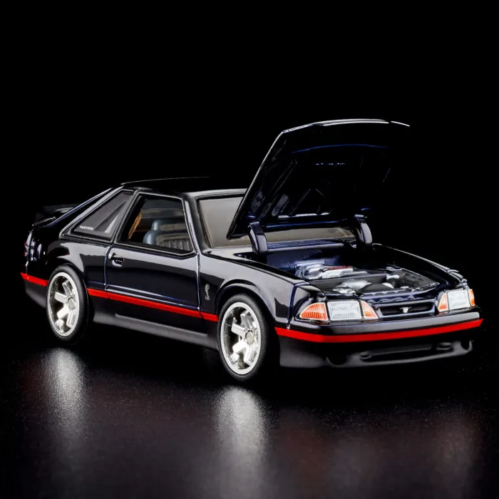 Hot Wheels - 2023 RLC Membership ’93 Ford Cobra R - Image 2
