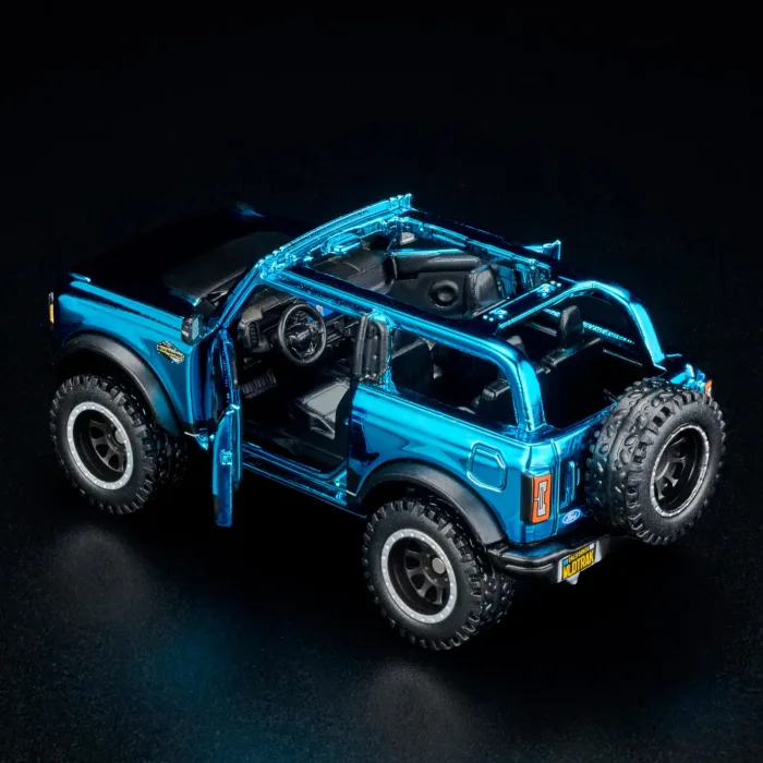 Hot Wheels - RLC Exclusive ’21 Ford Bronco Wildtrak - Image 4