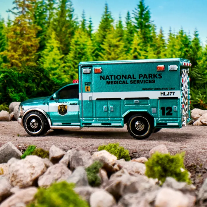 Matchbox - 2019 Ram Ambulance - Image 3