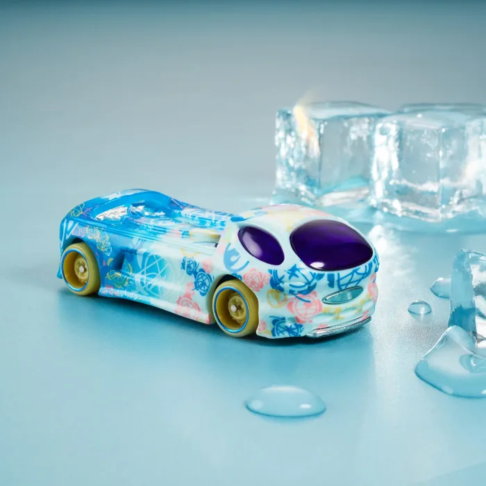Hot Wheels - Sean Wotherspoon x adidas x Hot Wheels Deora II Vehicle