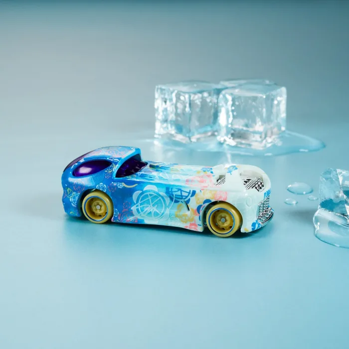 Hot Wheels - Sean Wotherspoon x adidas x Hot Wheels Deora II Vehicle - Image 2