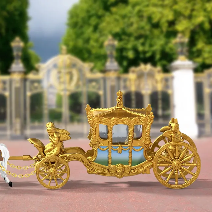 Matchbox - Coronation Gold State Coach - Image 4