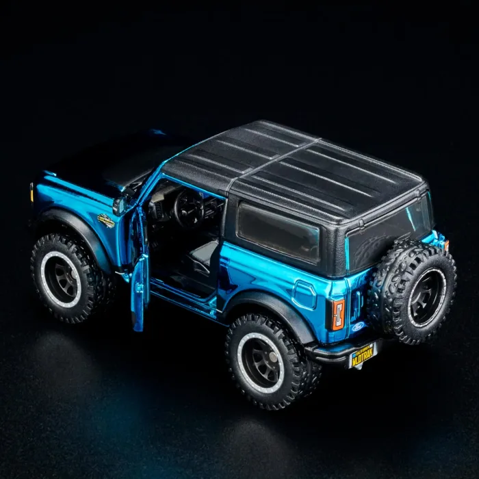 Hot Wheels - RLC Exclusive ’21 Ford Bronco Wildtrak - Image 3