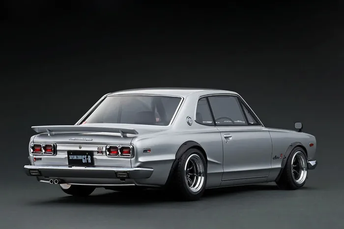 Ignition Model - Nissan Skyline 2000 GT-R (KPGC10) Silver - Image 2