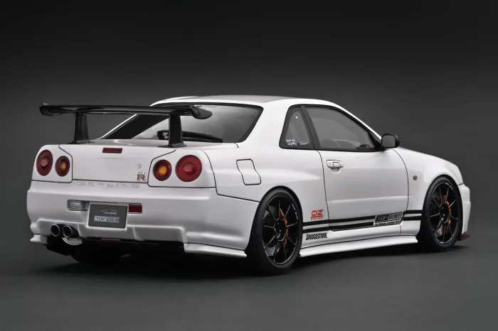 Ignition Model - Nissan Skyline TOP SECRET GT-R (BNR34) White - Image 2