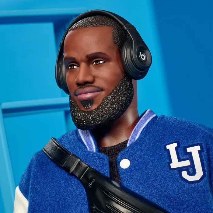 Barbie Signature - LeBron James Kenbassadors Doll - Image 3